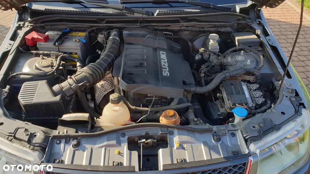 Suzuki Grand Vitara 1.9 DDiS Comfort DPF Limited - 20