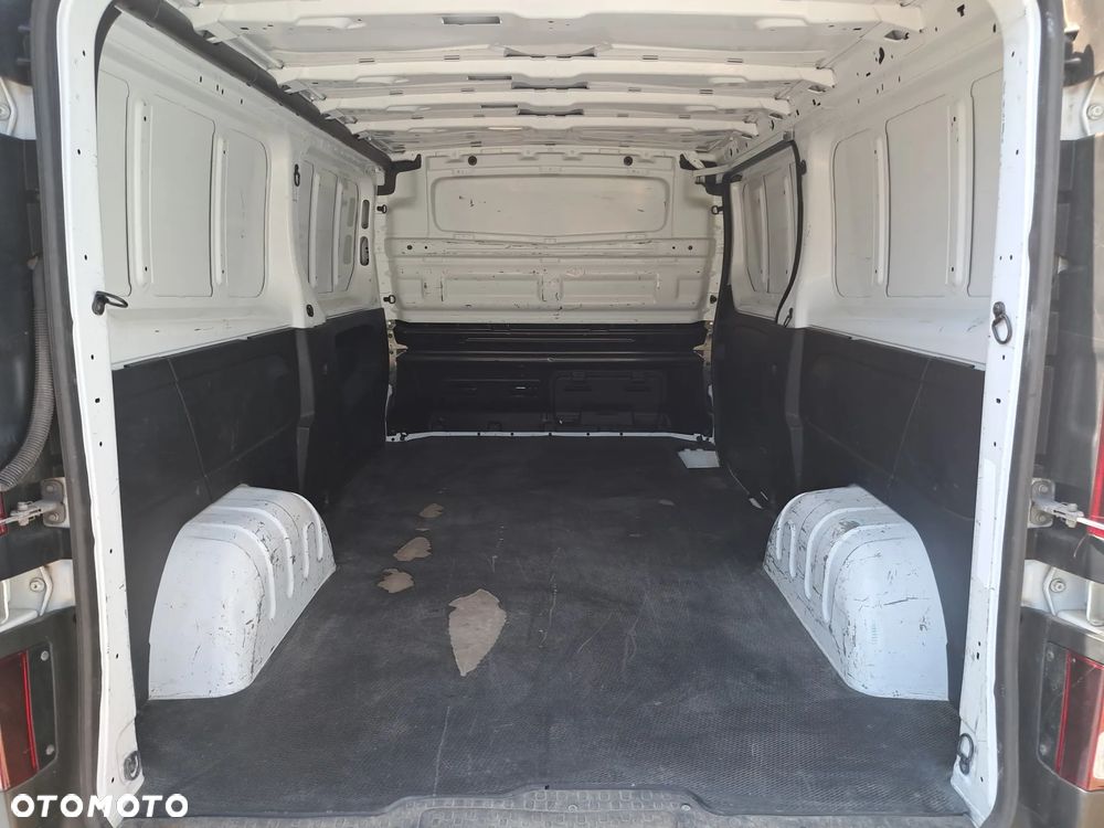 Renault Trafic Furgon L2H1 - 17