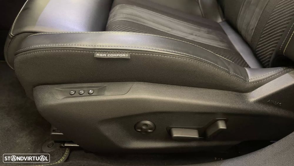 Peugeot 308 SW 1.2 PureTech GT EAT8 - 17