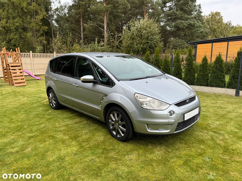 Ford S-Max - 9