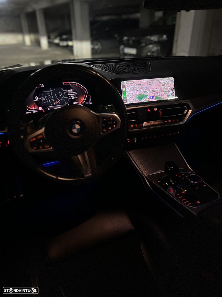 BMW 320 d Pack M Auto - 25