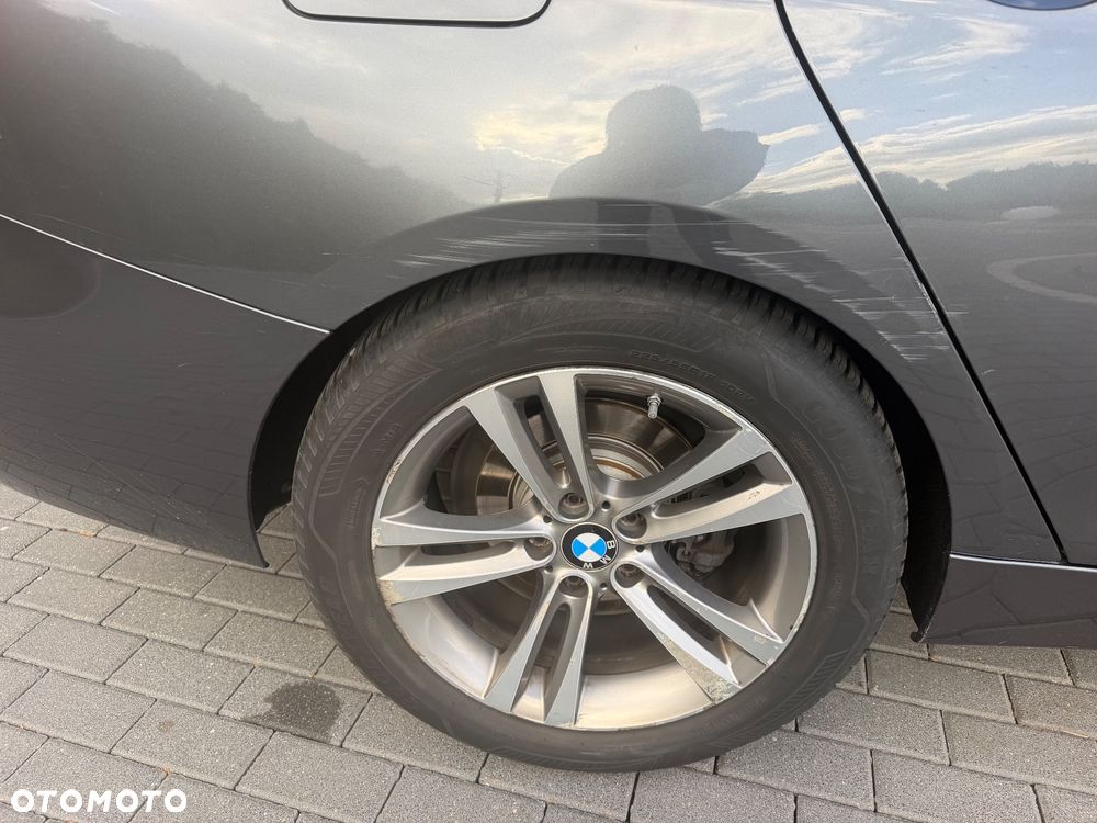 BMW 3GT - 4