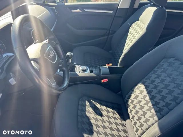 Audi A3 1.6 TDI clean diesel Attraction - 15