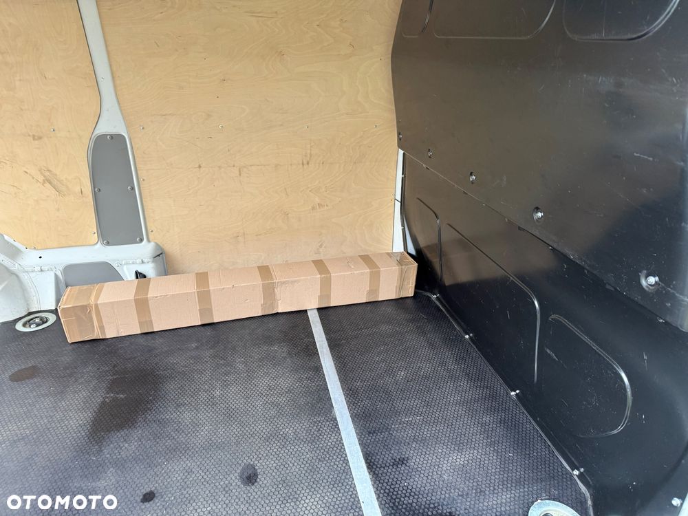 Volkswagen Transporter T6 - 8