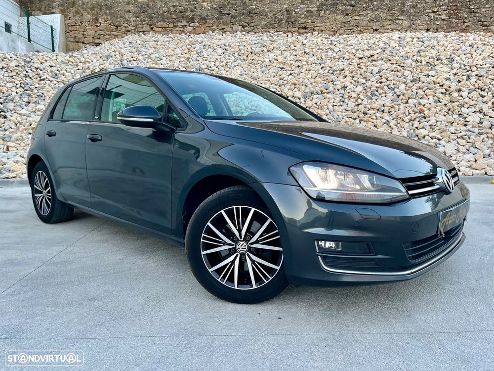 VW Golf - 13
