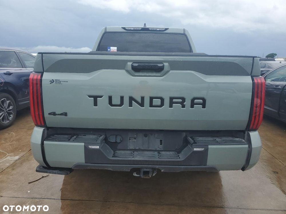 Toyota Tundra - 7