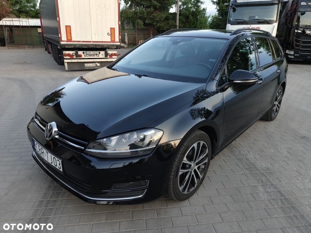 Volkswagen Golf - 2