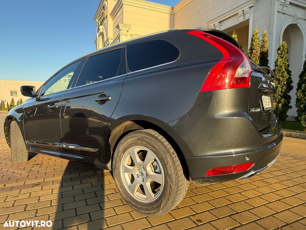 Volvo XC 60 - 4