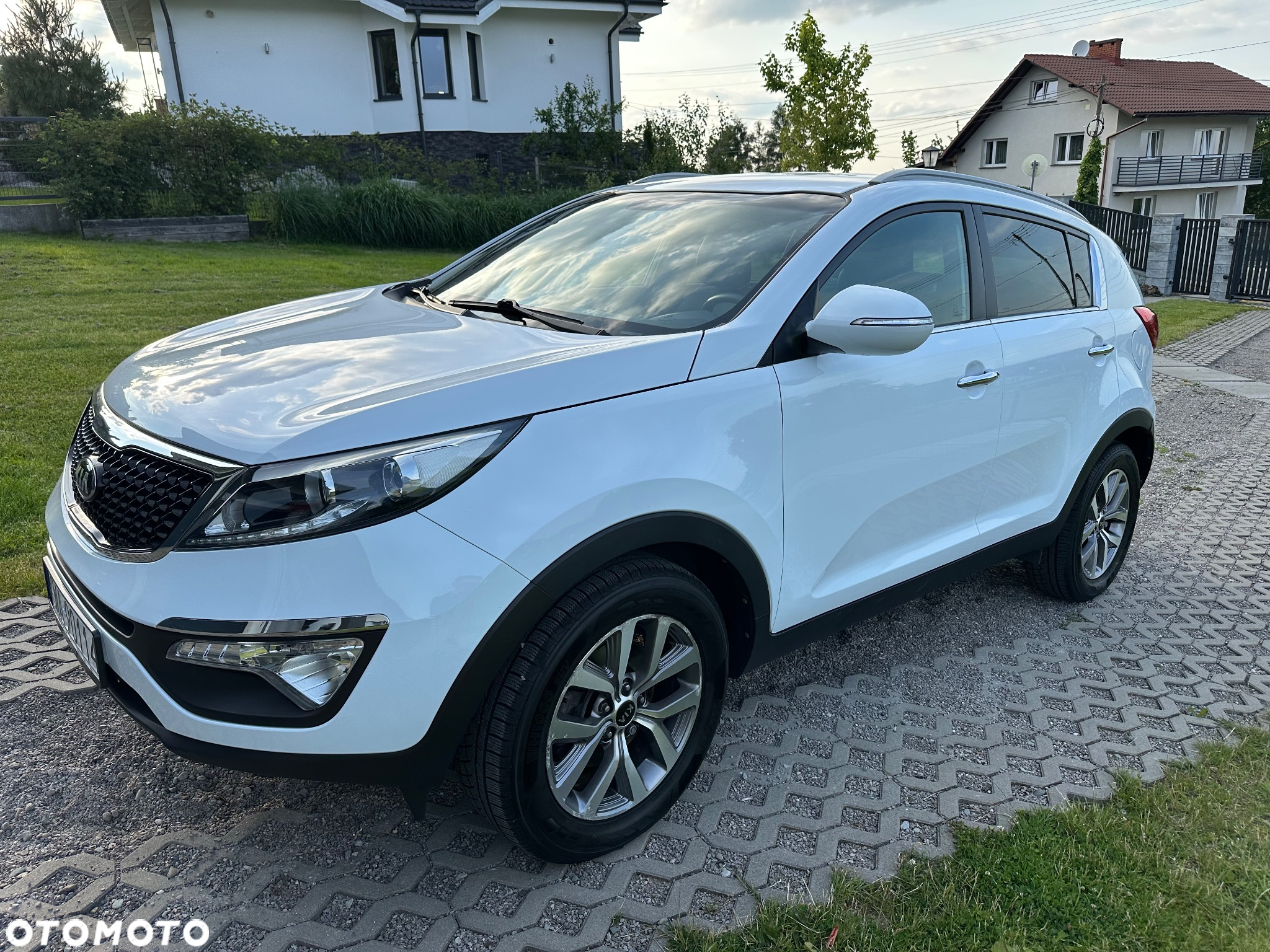 Kia Sportage - 4