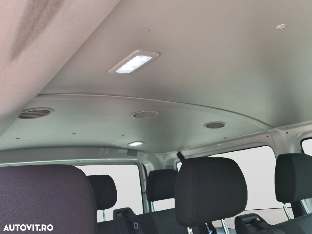 Volkswagen Transporter - 20