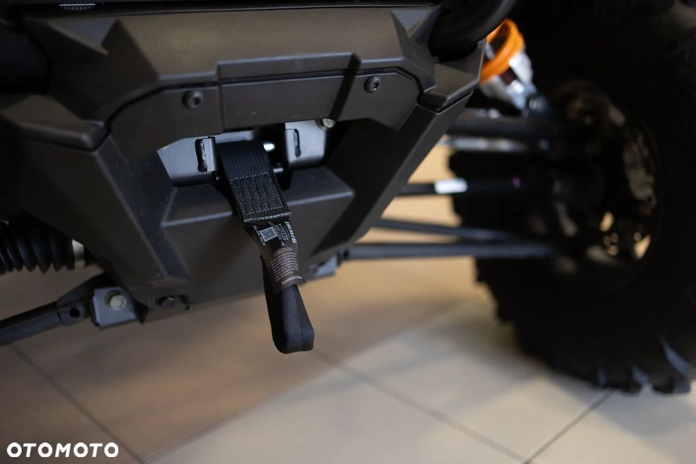 Polaris RZR - 18