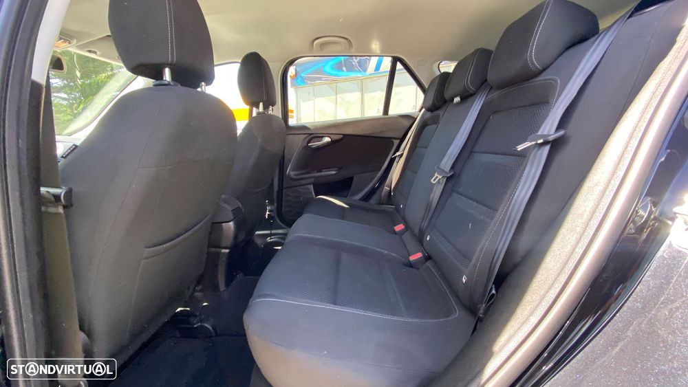 Fiat Tipo Station Wagon 1.3 M-Jet Lounge J17 - 21