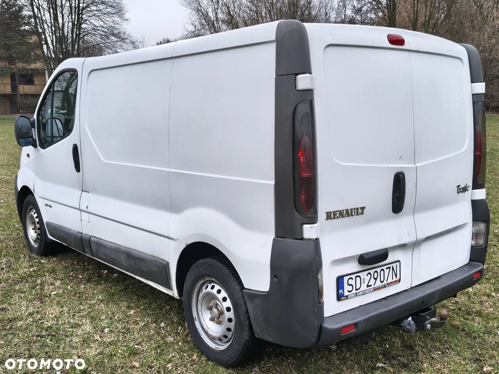 Renault TRAFIC - 7