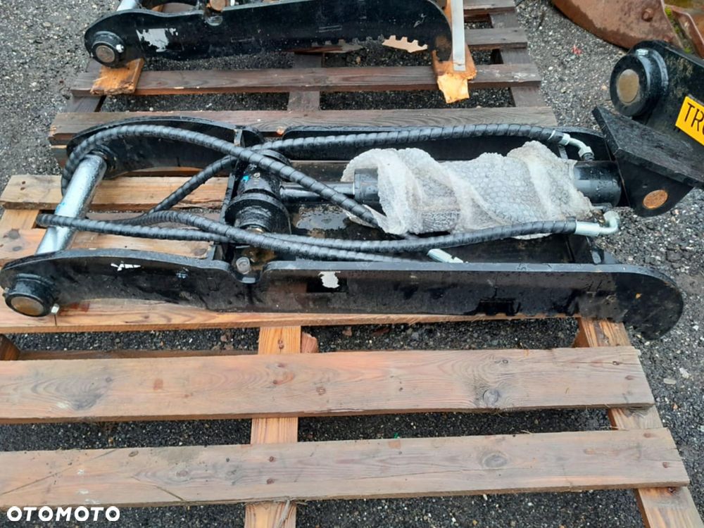 Kciuk do koparki pazur chwytak hak chwytający łapa dociskowa hydrauliczna fi45 NOWA - 9