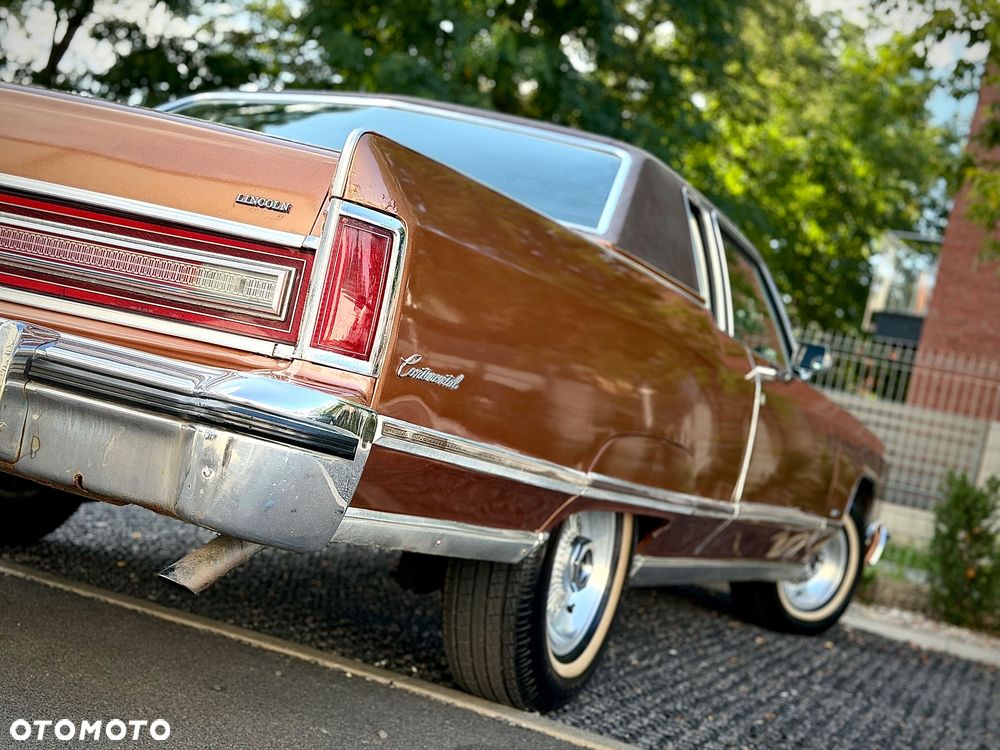 Lincoln Continental - 19