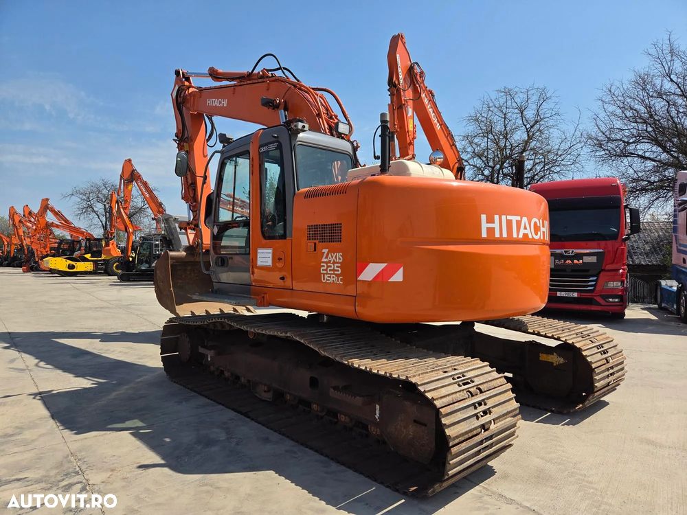 Hitachi ZX225, 23tone, cupa 1,3mc, 2006, 9.558h, Inst hidr picon pe brate, inst hidr rotire pe brate, pregatire GPS trimble, senile late, motor Isuzu 6 cilindri 143CP, FOARTE BINE INTRETINUT-41900 EUR+Tva - 1