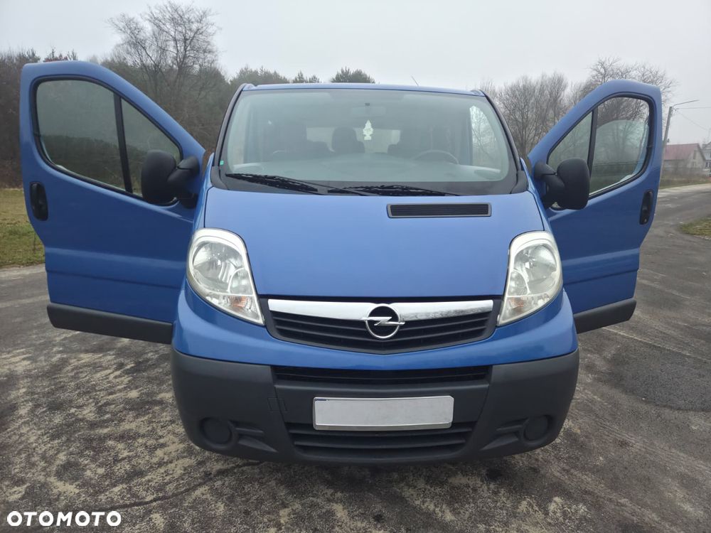 Opel Vivaro - 17