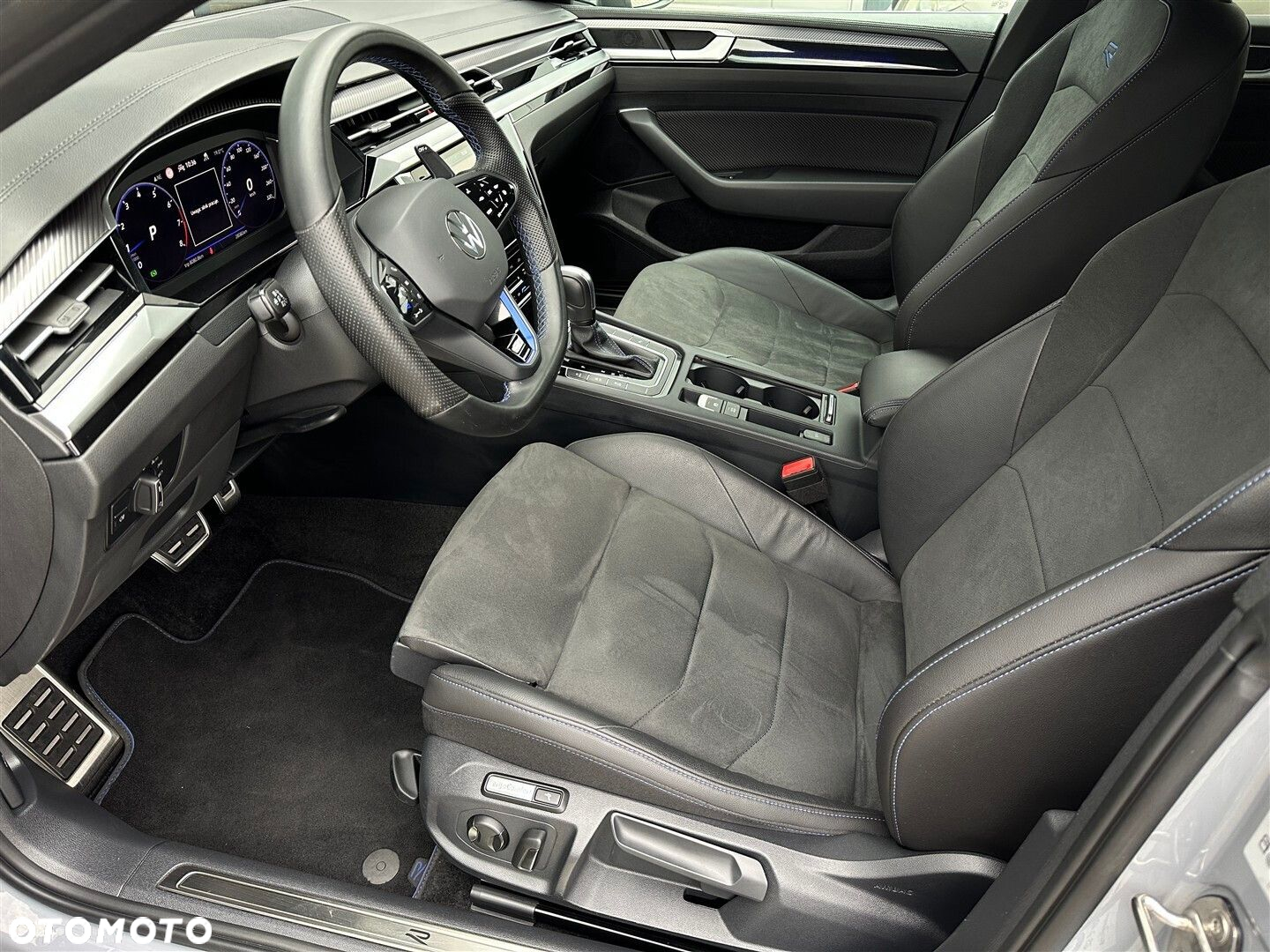 Volkswagen Arteon 2.0 TSI 4Motion R DSG - 9