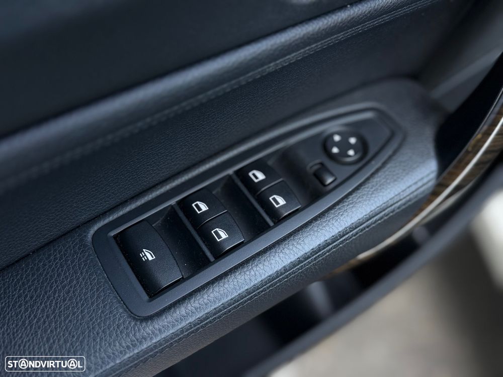 BMW 220 d Aut. Luxury Line - 12