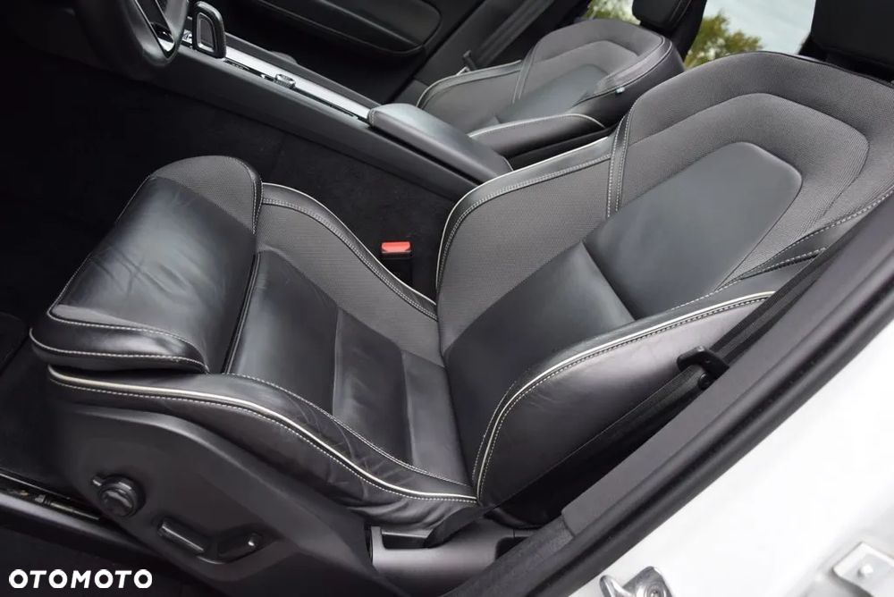 Volvo XC 60 B4 D Geartronic RDesign - 21