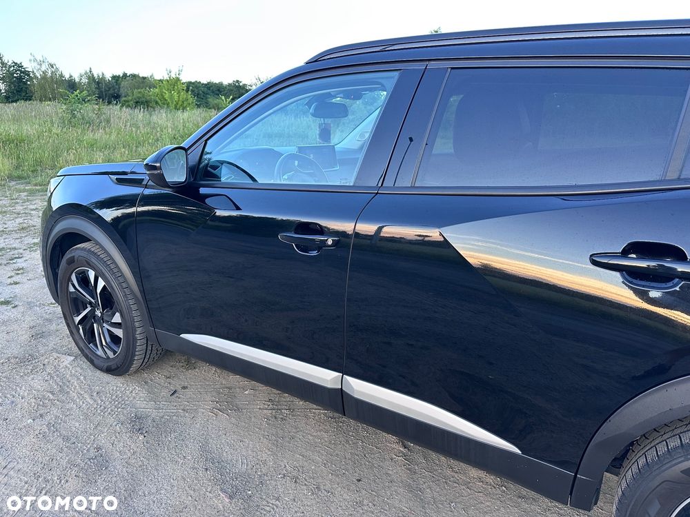 Peugeot 2008 1.2 PureTech Allure S&S EAT8 - 24