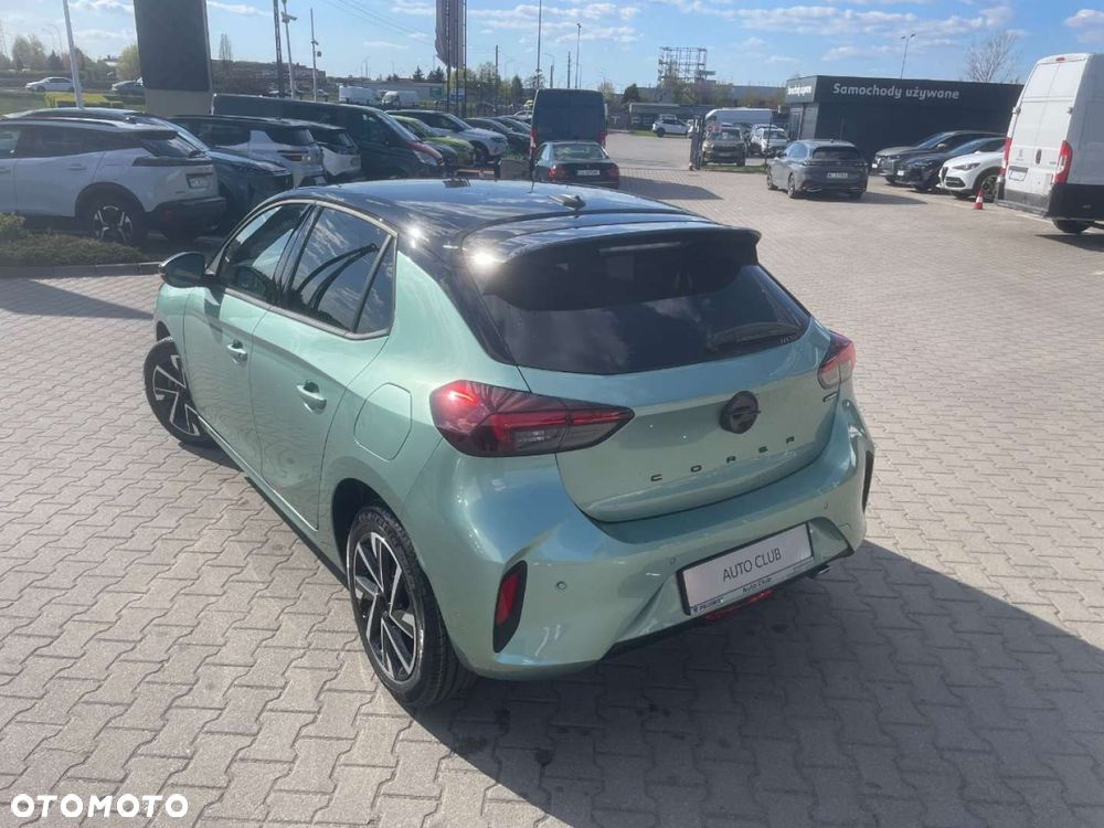 Opel Corsa - 8