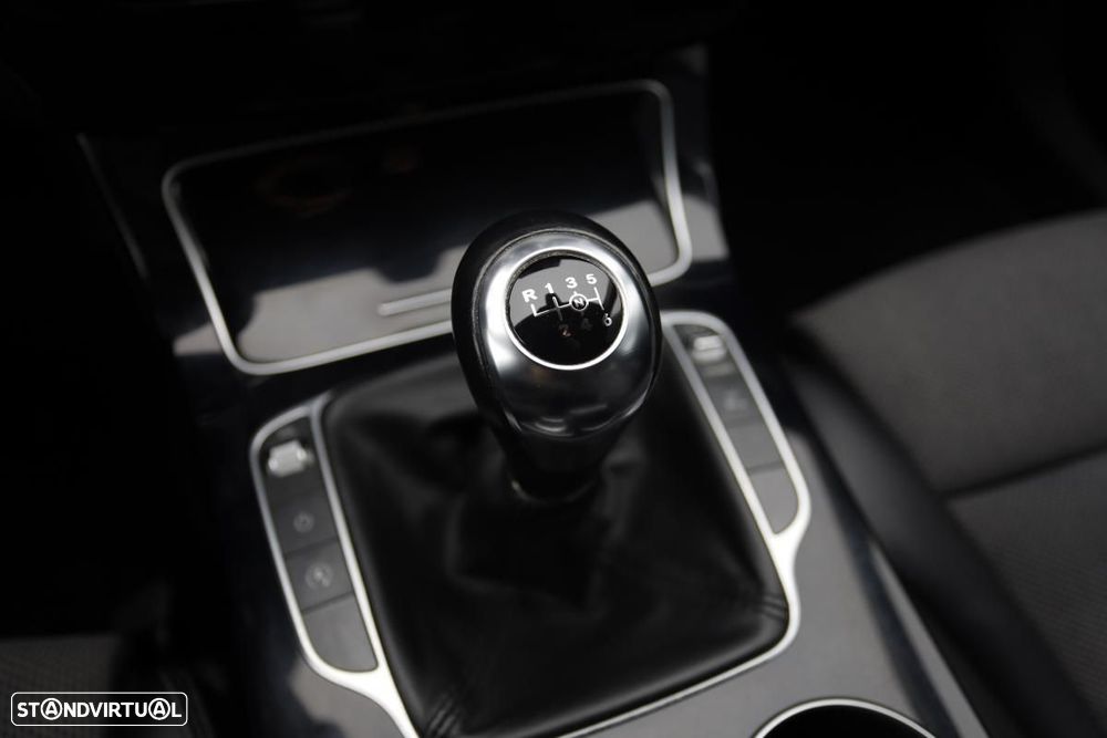 Mercedes-Benz C 180 d Avantgarde - 9