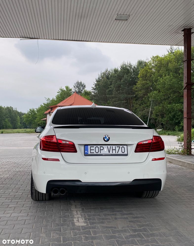 BMW Seria 5 530d xDrive - 6