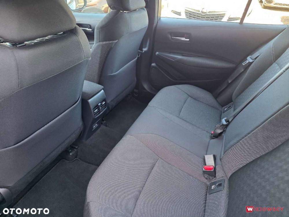 Toyota Corolla - 15