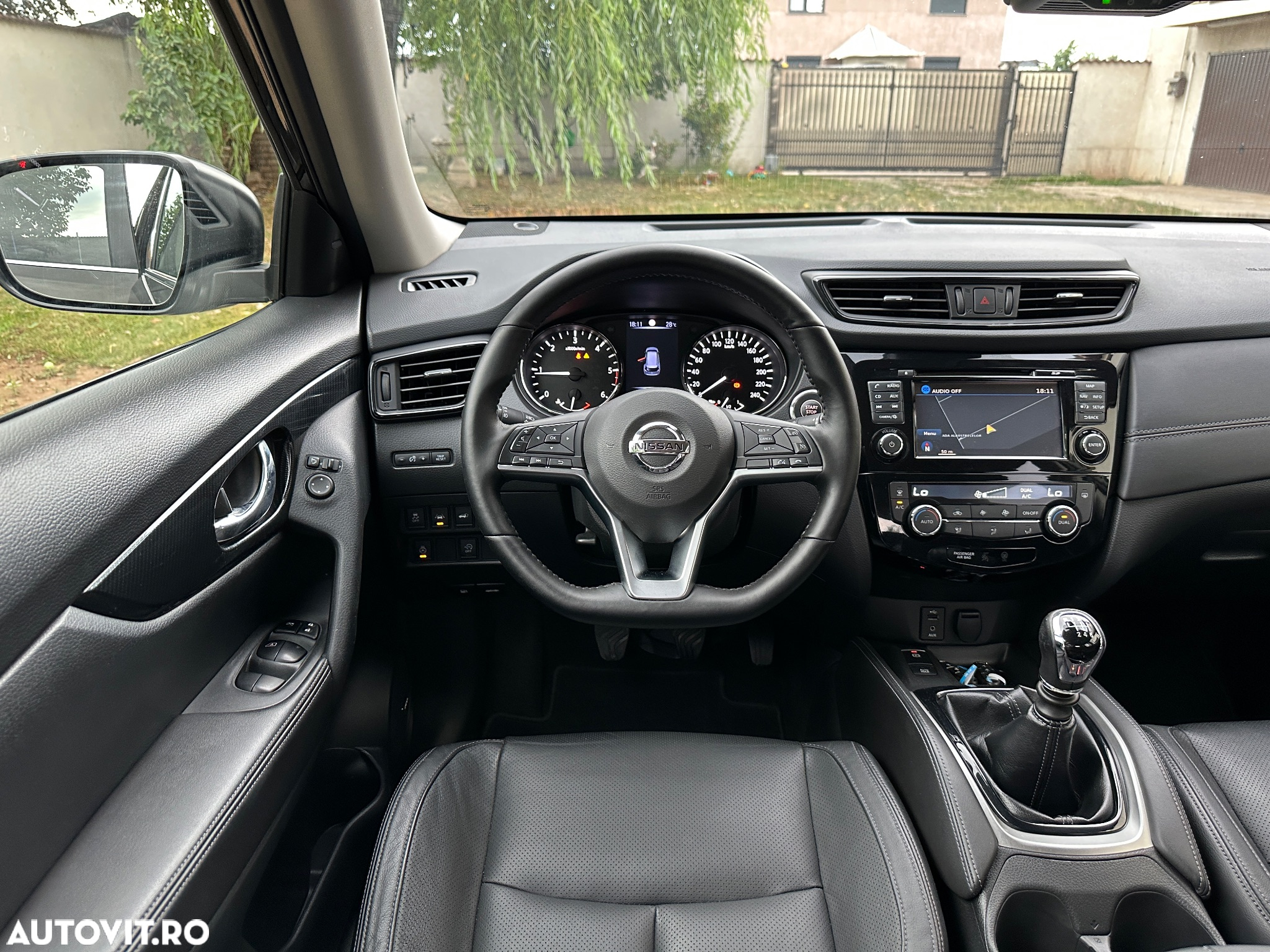 Nissan X-Trail 1.6L dCI Start/Stop Tekna - 8