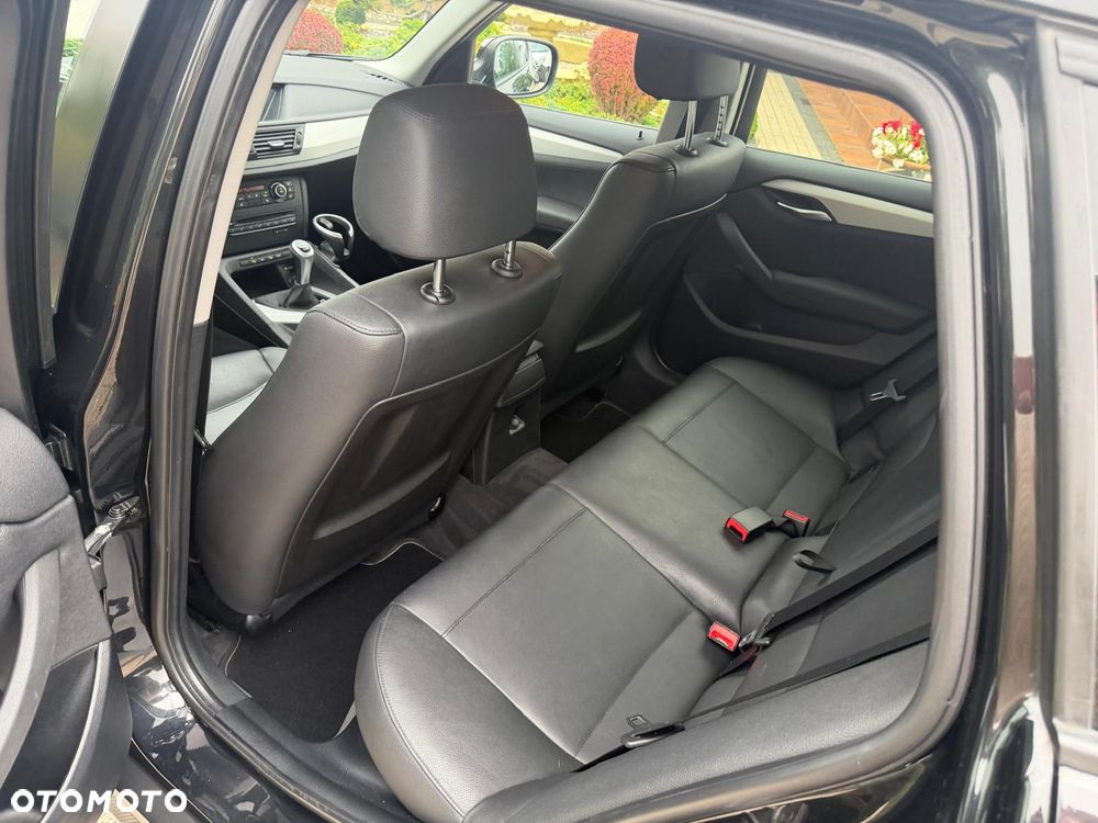 BMW X1 xDrive20d - 14