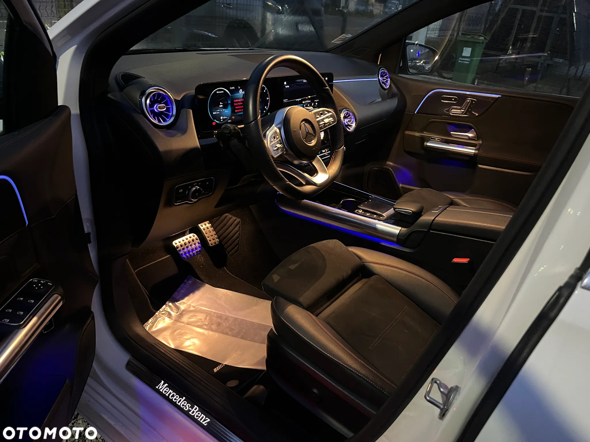 Mercedes-Benz Klasa B 200 d 8G-DCT AMG Line - 23