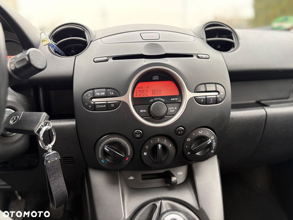 Mazda 2 1.3 Comfort - 10