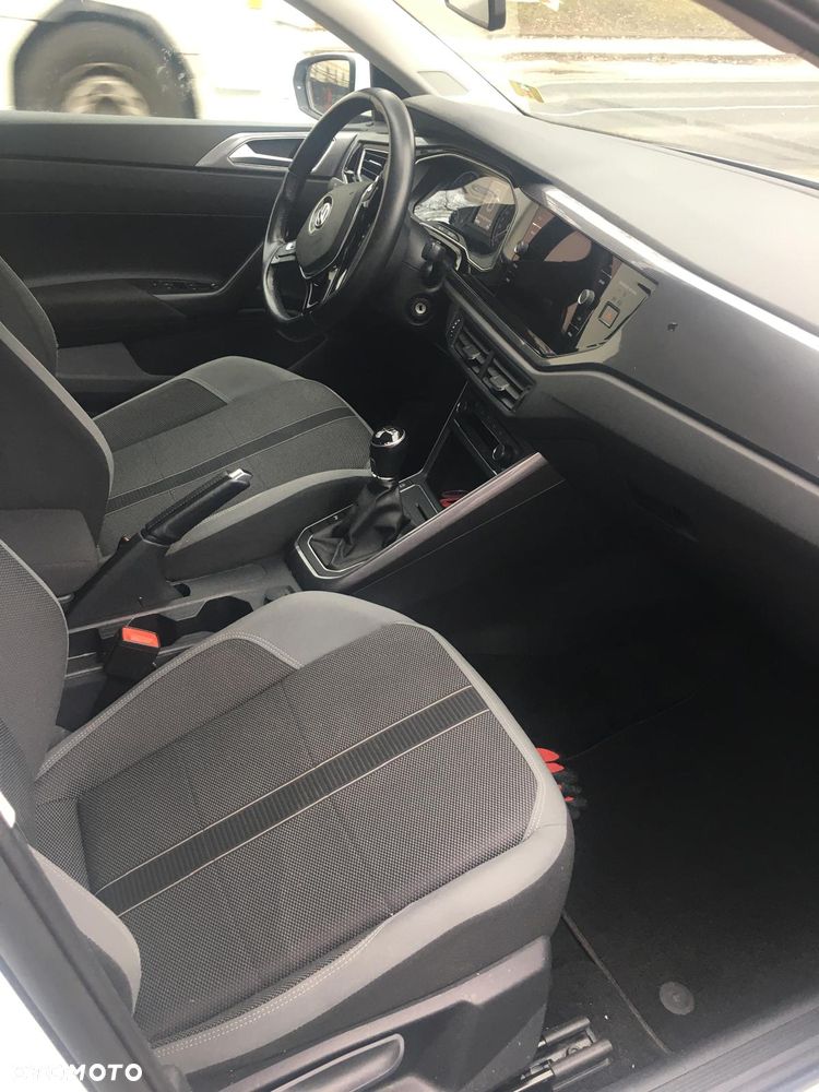 Volkswagen Polo - 6