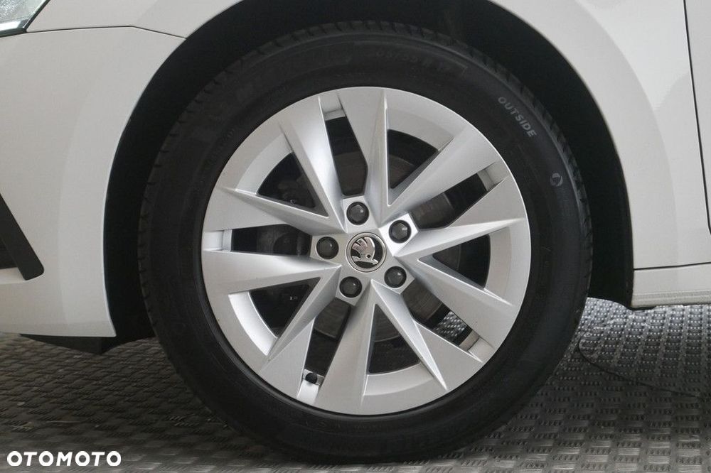 Skoda Octavia 2.0 TDI Ambition DSG - 14