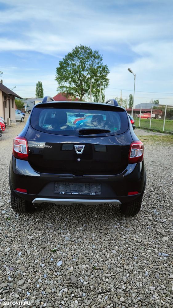 Dacia Sandero 0.9 90CP Stepway - 4