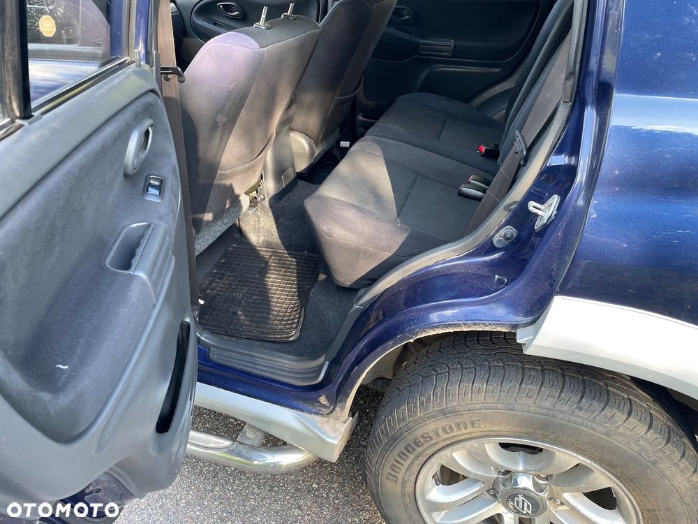 Suzuki Grand Vitara 2.0 Comfort - 15