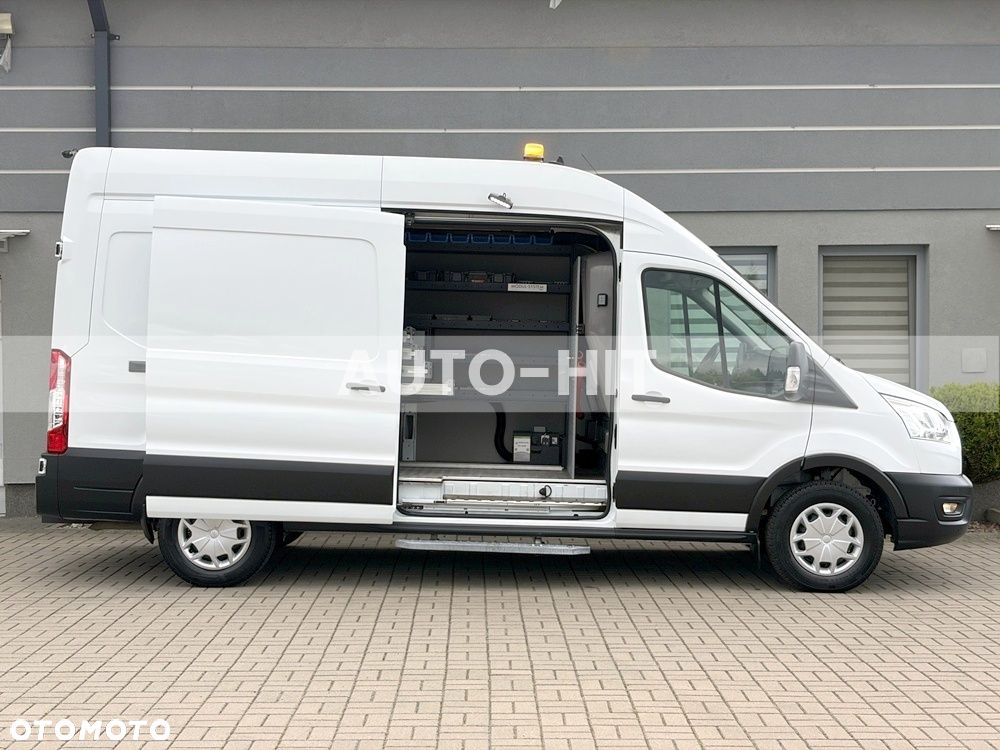 Ford Transit - 12