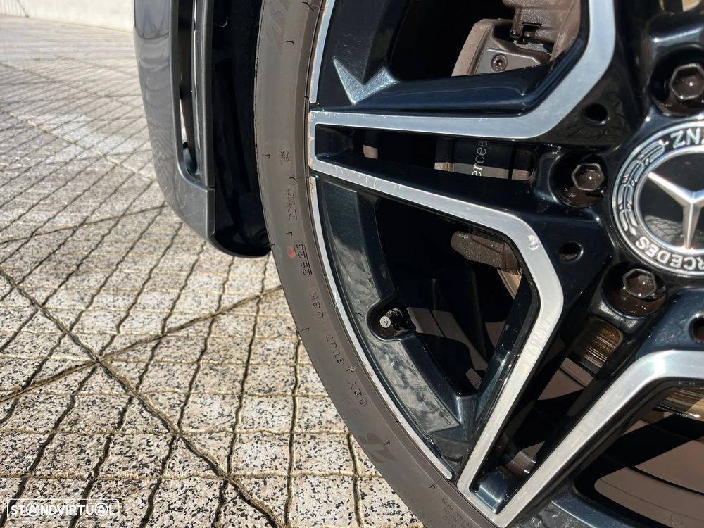 Mercedes-Benz A 180 d AMG Line - 18