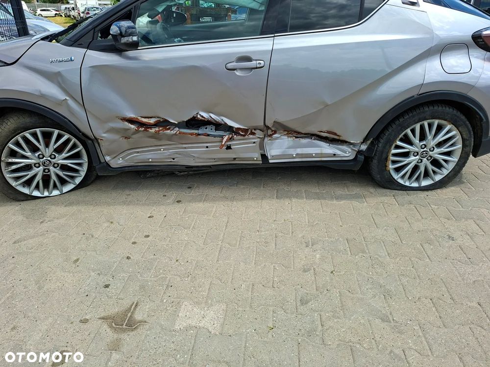 Toyota C-HR 1.8 Hybrid Executive - 19