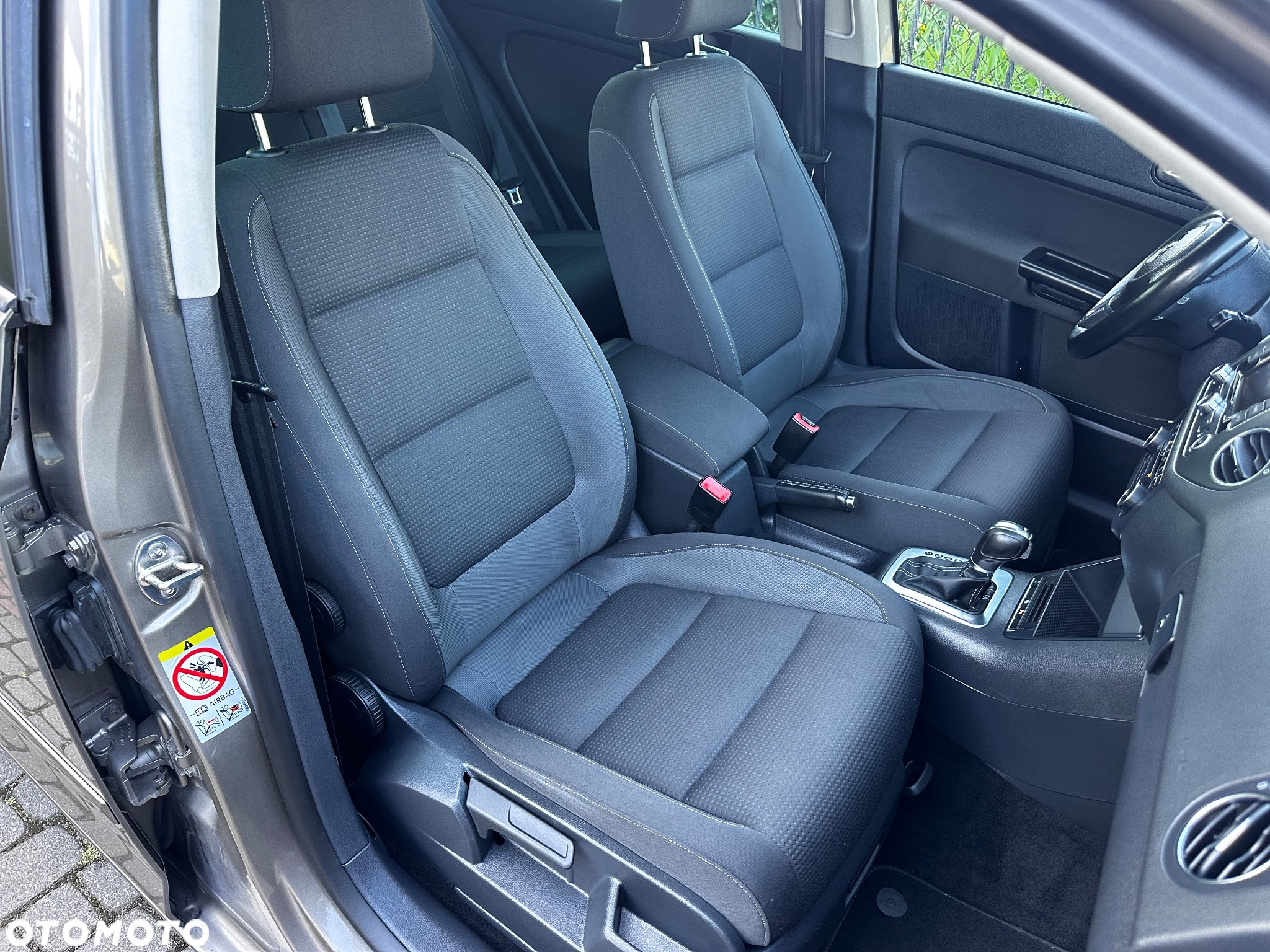 Volkswagen Golf Plus 1.4 TSI DSG Style - 28