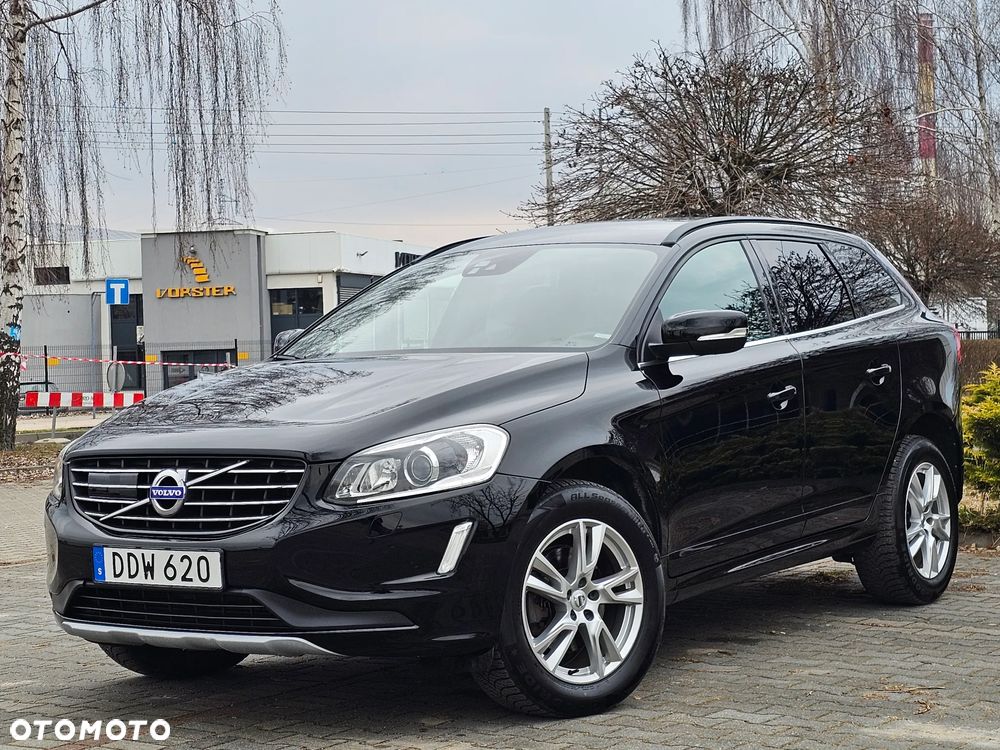 Volvo XC 60 D4 Momentum - 1