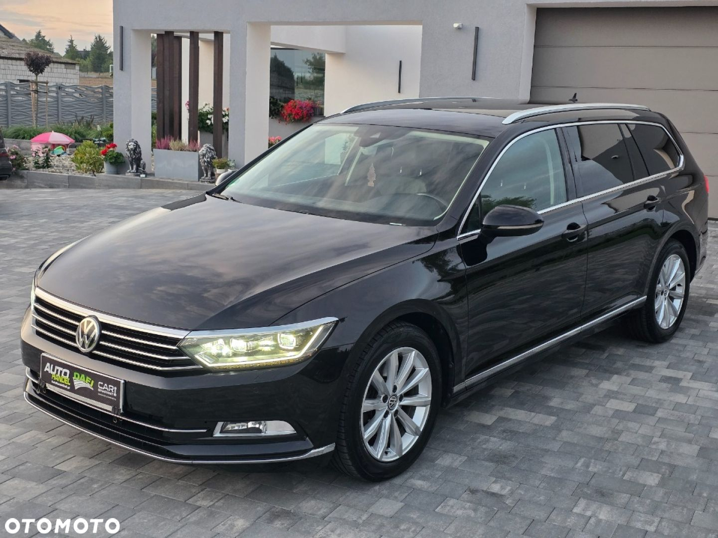 Volkswagen Passat - 33