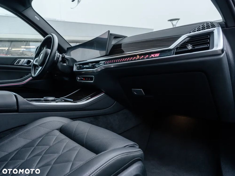 BMW X5 xDrive30d - 7