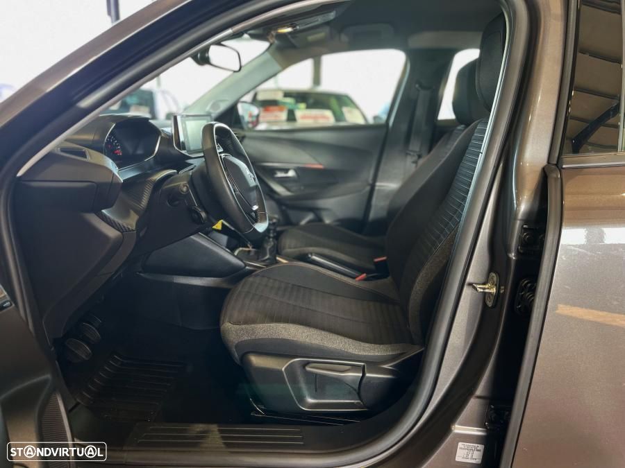 Peugeot 2008 1.2 PureTech Active Pack - 8