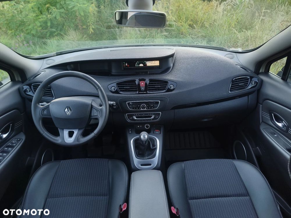 Renault Scenic 1.4 16V TCE Privilege - 27