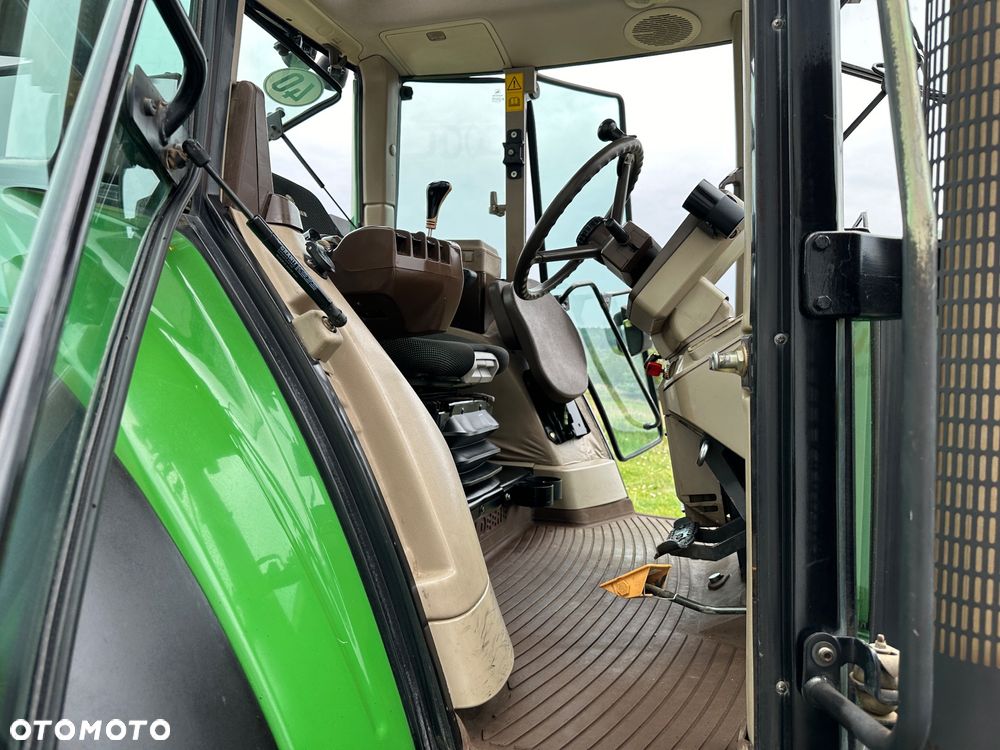 John Deere 6920s - 18