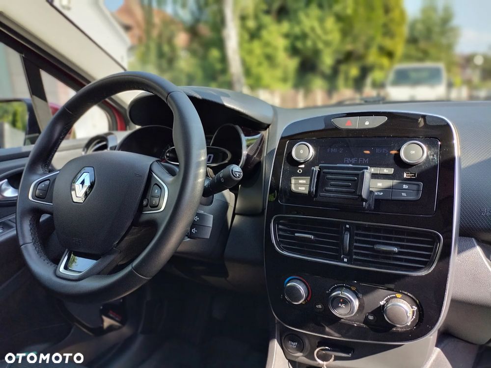 Renault Clio 0.9 TCe Limited - 19