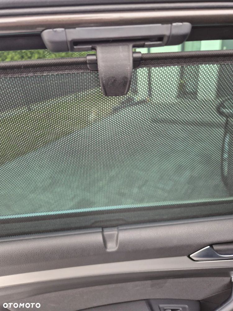 Volkswagen Passat 2.0 TDI (BlueMotion Technology) Highline - 9