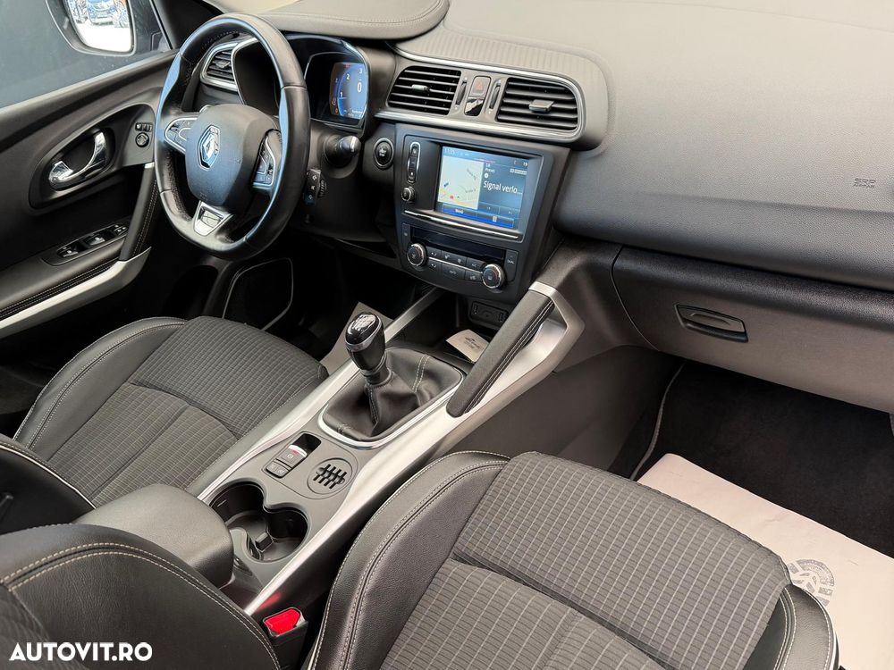 Renault Kadjar Energy dCi 130 Bose Edition - 11